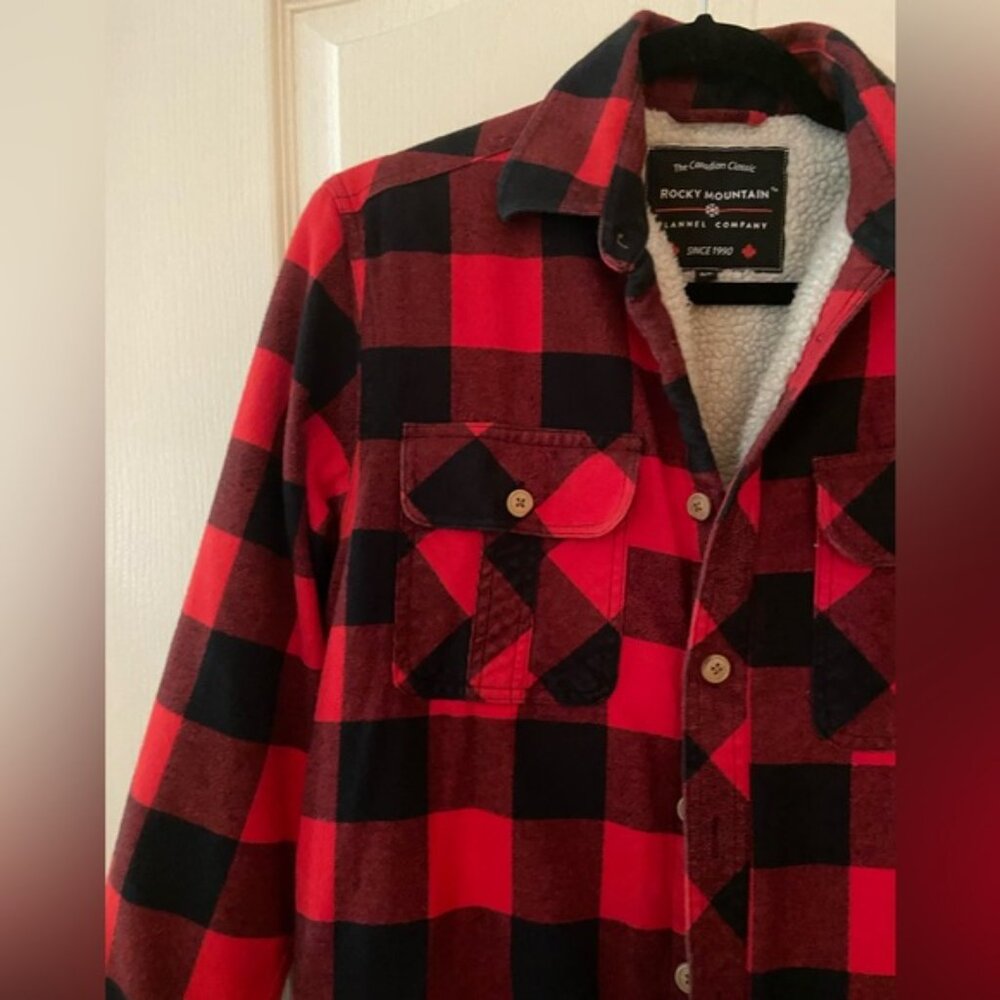 Rocky Mountain Flannel Sherpa Coat - Picture 6 of 10